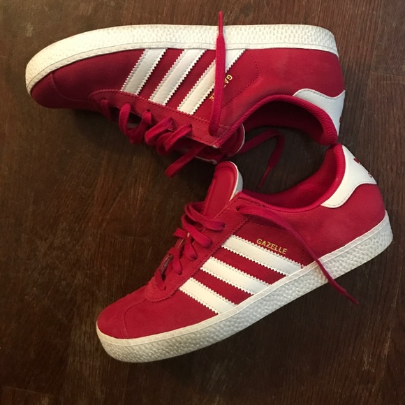 Unisex Adidas Gazelle size 5 men 7.5 women. Pink Unisex Adidas Gazelle size 5 men 7.5 women. Pink